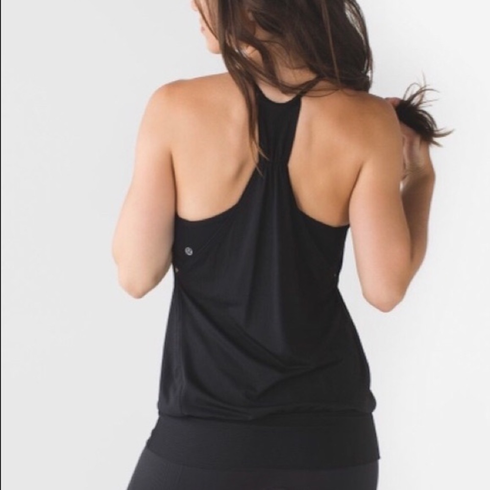 Lululemon no limit tank with pads